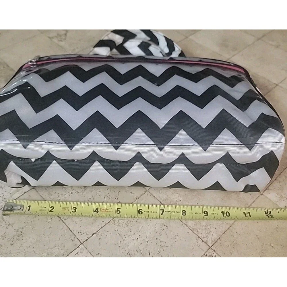 NWT 4‑Piece Makeup Travel Bag Set Pink & Black Chevron Cosmetic Organizer